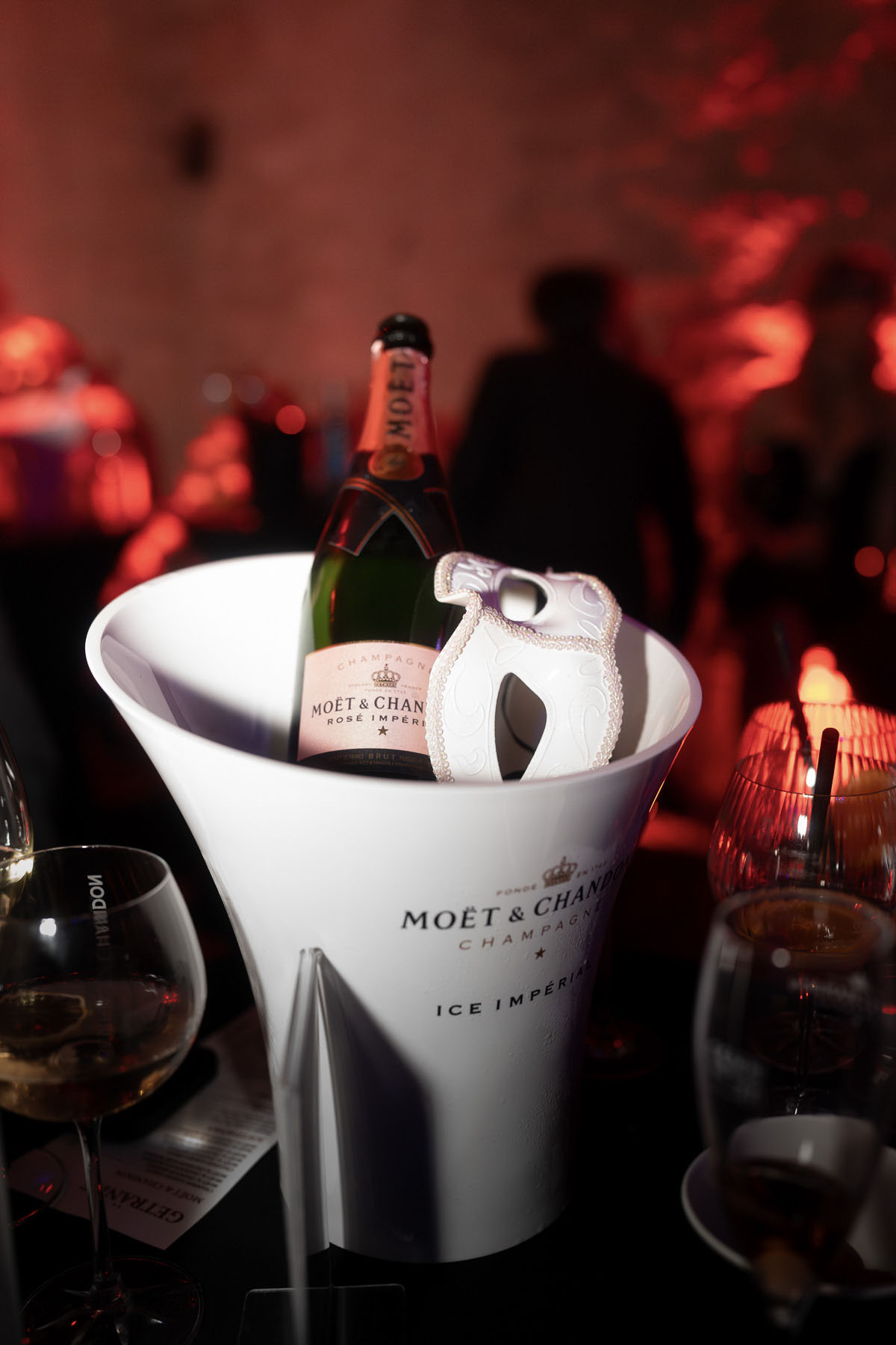 INCOQNITO - MASQUERADE PARTY