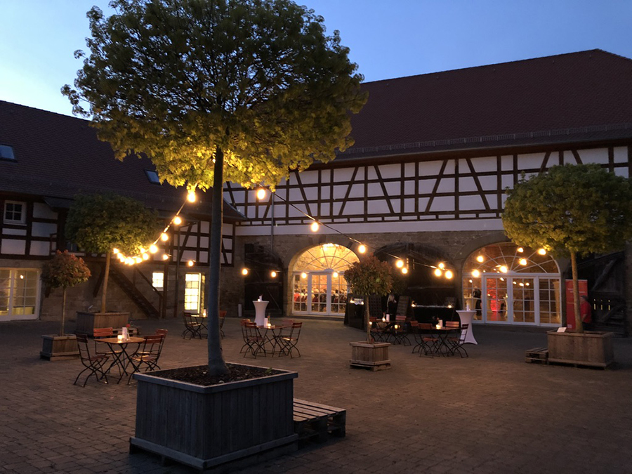 Abendstimmung auf dem Landgut Schloss Michelfeld