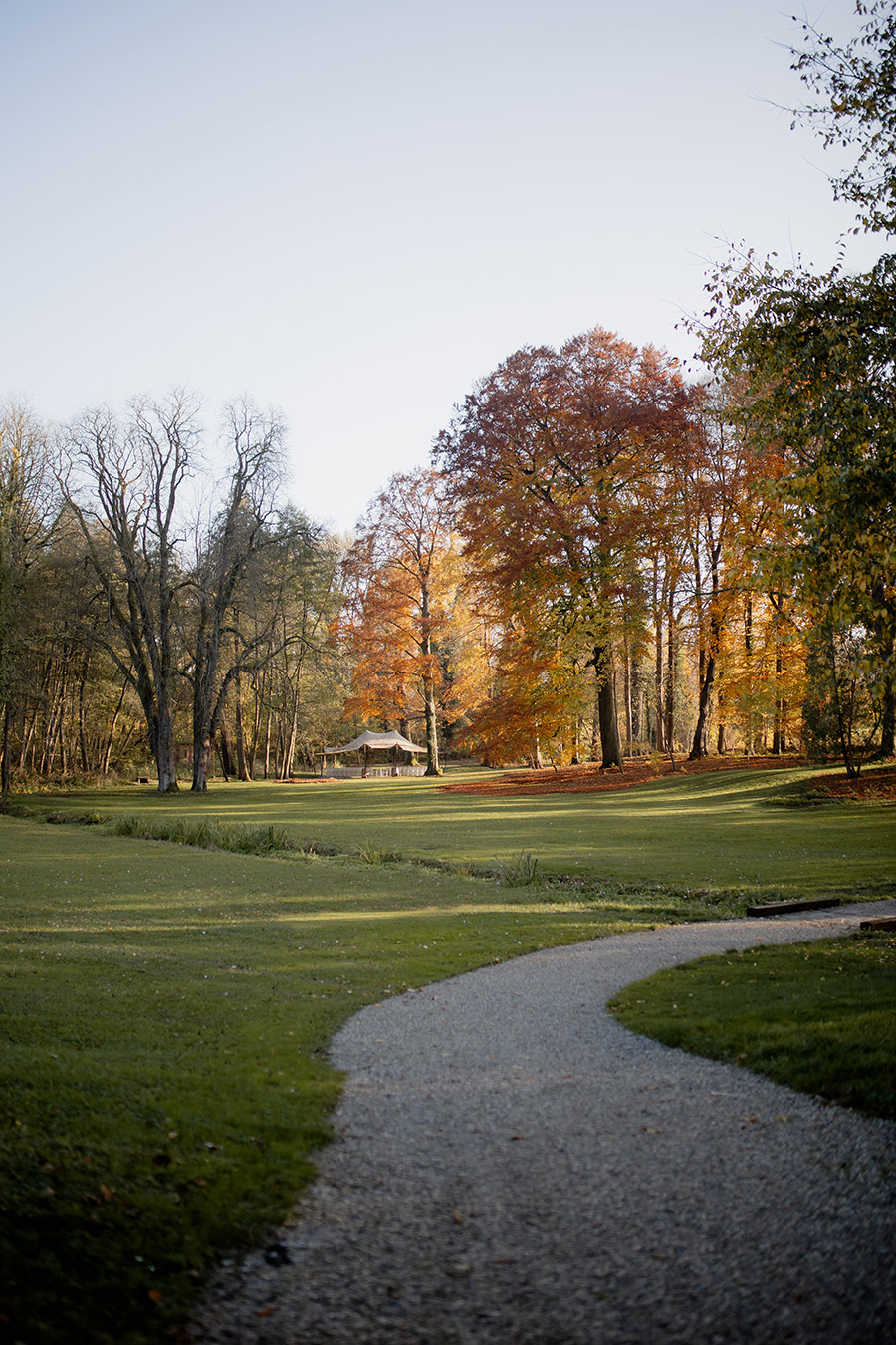 Die weitläufige Parkanlage