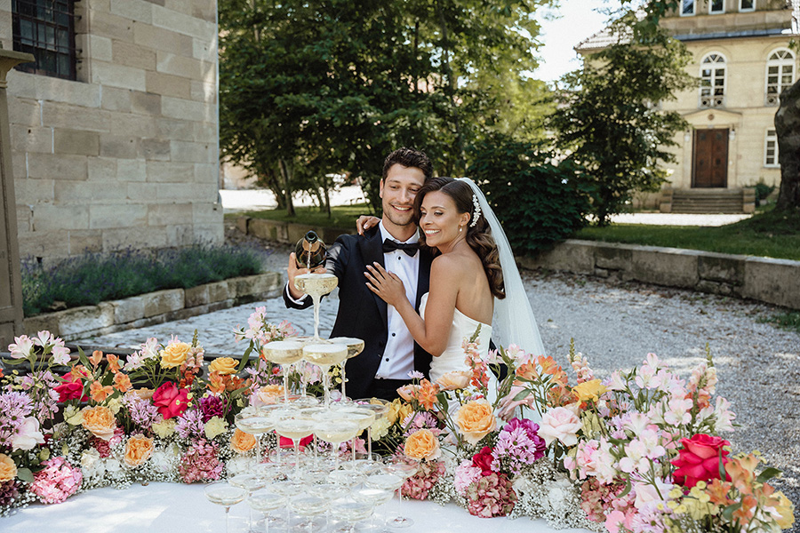 Farbenfroher Empfang